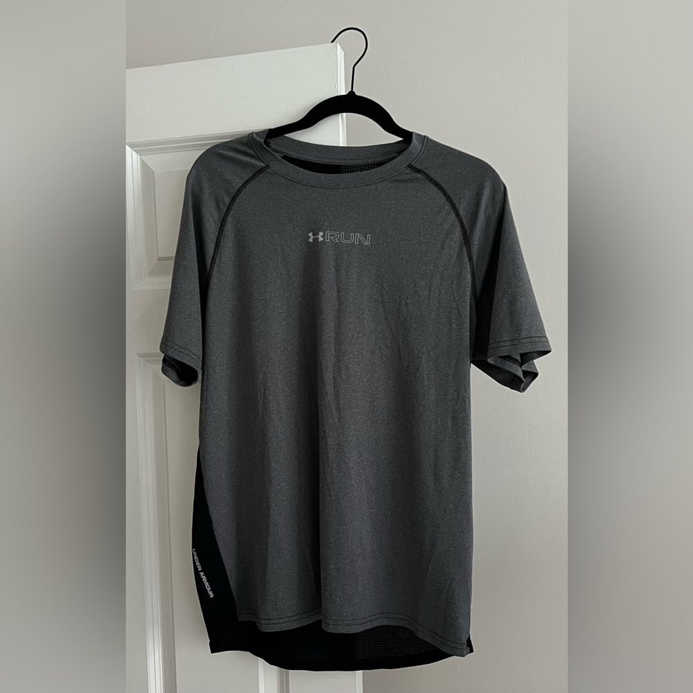 Mens Under Armour Heat Gear “Run” T Shirt